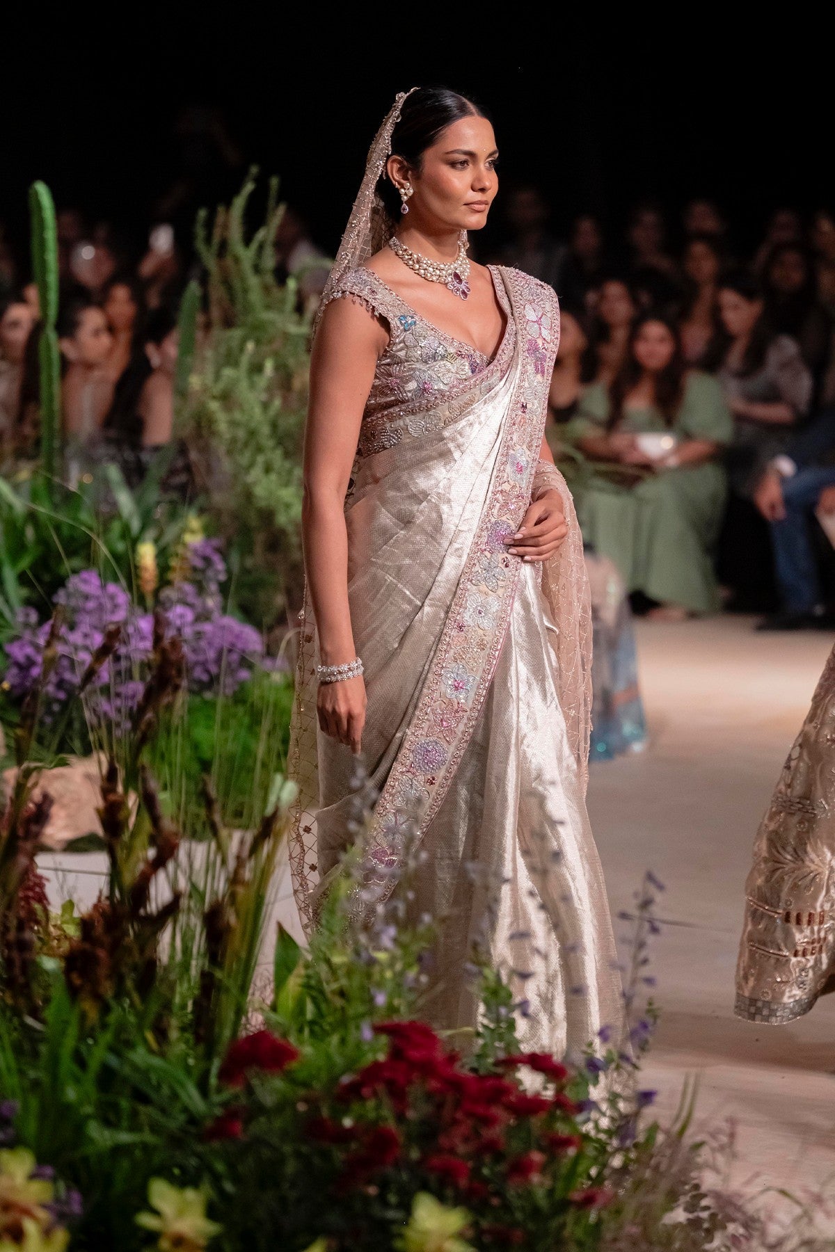 Moondrift - light gold Banarasi tissue brocade saree