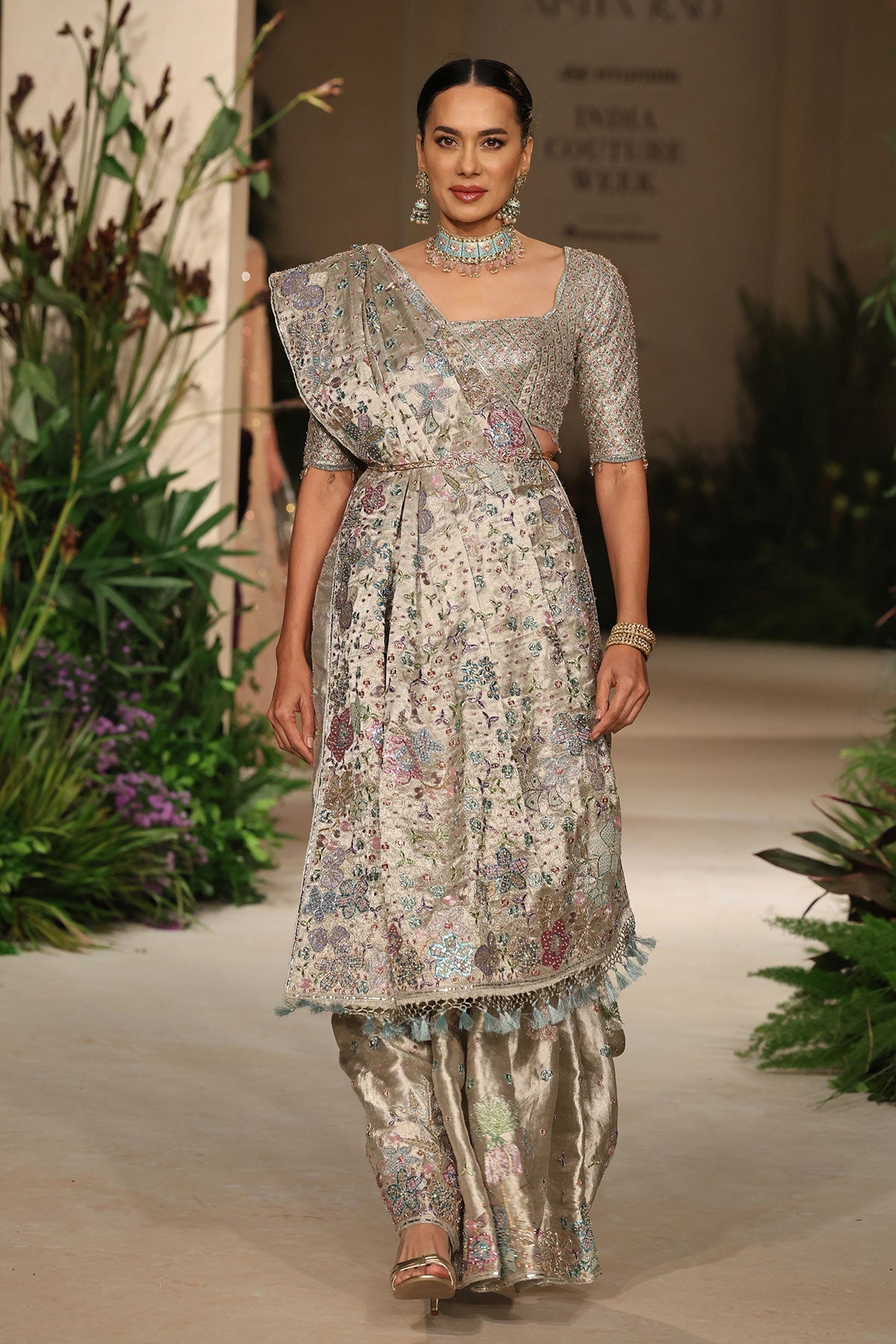 Lavendust - silver banarasi tissue brocade saree