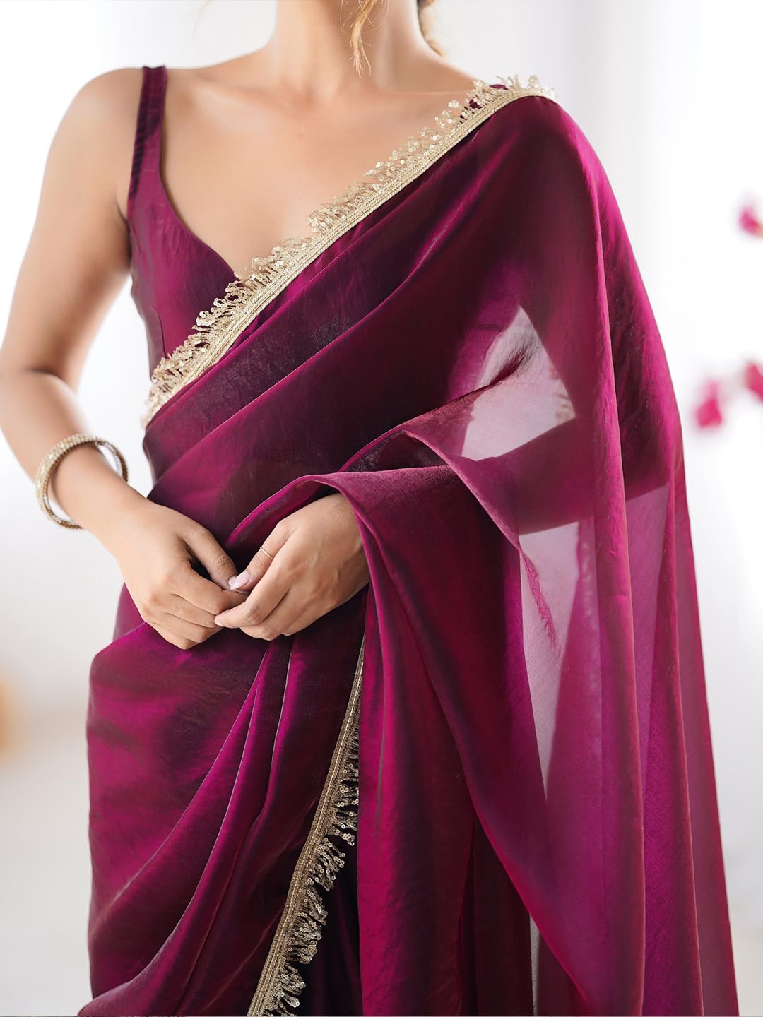 AKHILAM Women's Magenta Satin Solid Saree With Unstitched Blouse Piece (AARYAN14906_KR)
